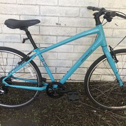 Specialized Roll Hybrid Bike - Shimano - Ritchey - Bontrager - 700c - FSA - Ready To Ride