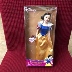 Disney Sparkle Princess Snow White