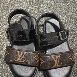 LV Louis vuitton Baby Shoes