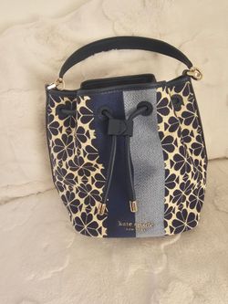Kate Spade New York Bucket Bag