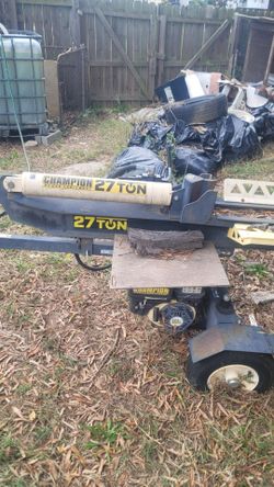 27 ton Champion wood spliter