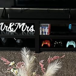 TV Stand 
