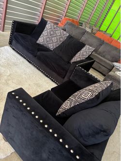 Great starter 2pc sofa couch set (DELIVERY AVAILABL)