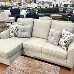 New 92” Sofa Chaise 🔥🔥 SPECIAL 