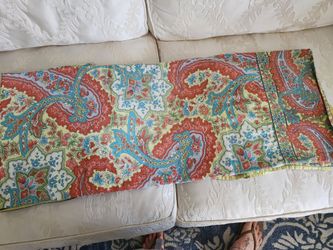 April Cornell vintage oblong tablecloth