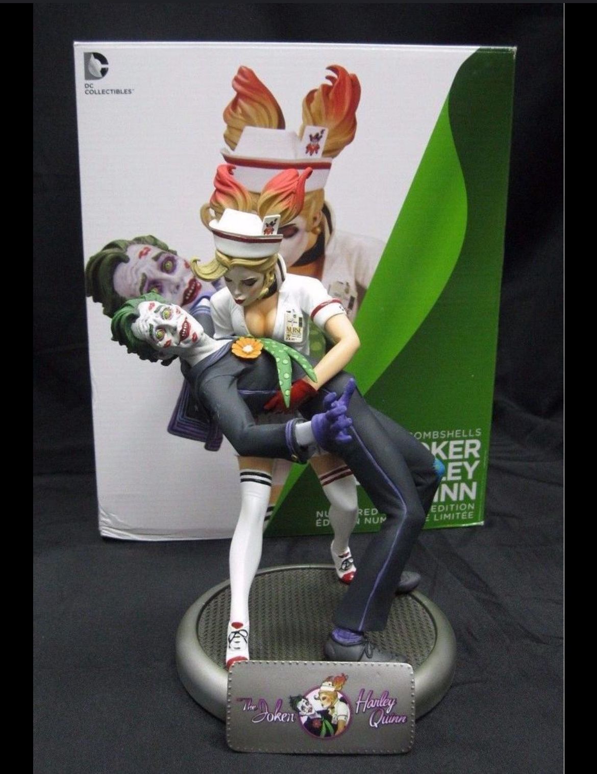 Joker & Harley Quinn Statue