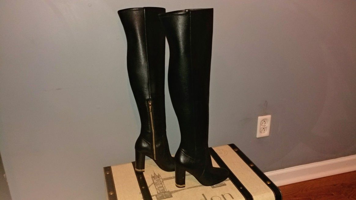 New Michael Kors over-the-knee black leather boots size 5