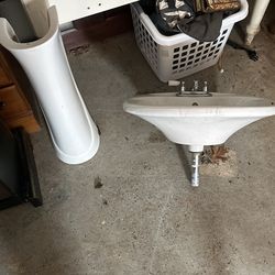 Pedestal Sink Needs New Faucets Works