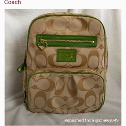 Coach Daisy signture backpack 
