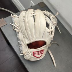 Empire Softbal Glove 14”