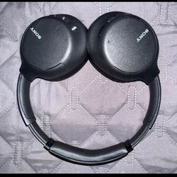 Sony Noise Cancelling Headphones WHCH710N