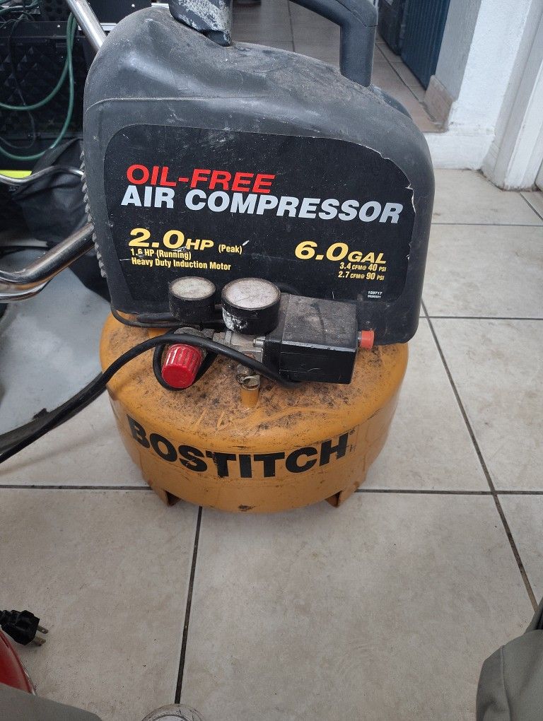 Air Compressor 