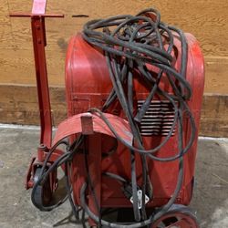 Lincoln IdealArc AC/DC Welder