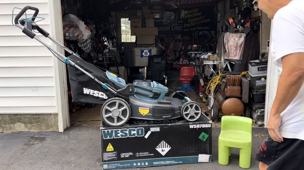 Wesco 60V 21 inch Brushless Self Propelled Lawn Mower 3-in-1 5.0Ah Battery & Fast Charger Included