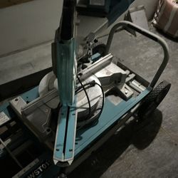 Makita Table Saw 