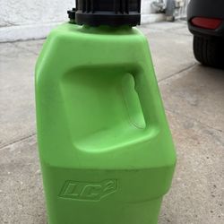 Easy  to remove cap with side grip and wrench hex plug Ergonomic two handle design places one handle lower for easier lifting and better control Made 