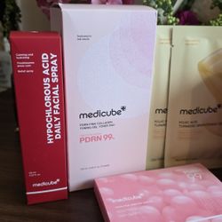 Medicube Affordable Glow In a Week 8 Piece Skincare Set Brand New