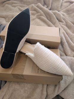 Women's shoes