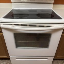 Electric Fridge, Stove, And Dishwasher