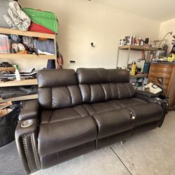 Reclining Couch 