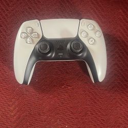 PS5 controller