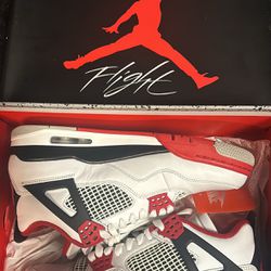 VNDS Jordan 4 Fire Red Size 8 Og All Has Been Legit Checked On POIZON, Last Pair Sold For $368 On StockX
