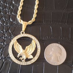 Eagle Pendant And Chain Set 