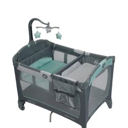 Graco Pack N’ Play With Bassinet