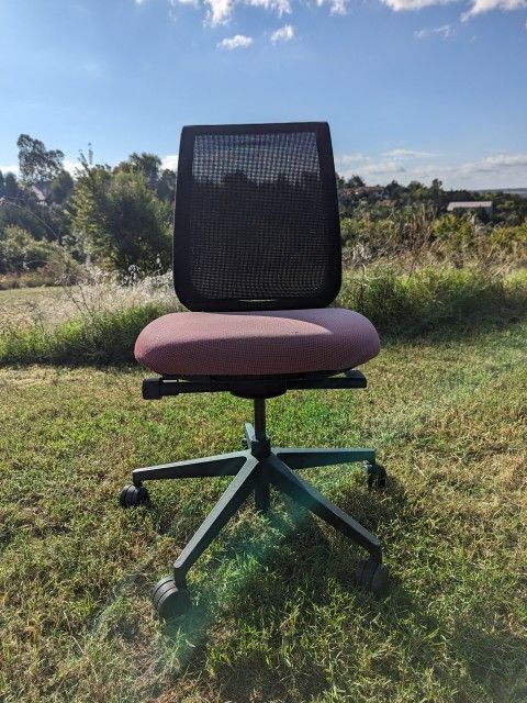 Steelcase Desk Chair 