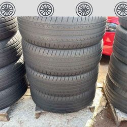 255 50 20 Kelly Edge Set of 4 Used in Excellent Condition