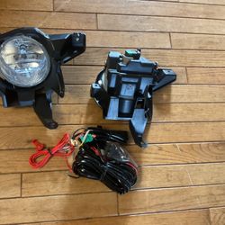 Standar Halogen Bulb , And Autobomobile Relay