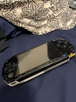 PSP w free games installed