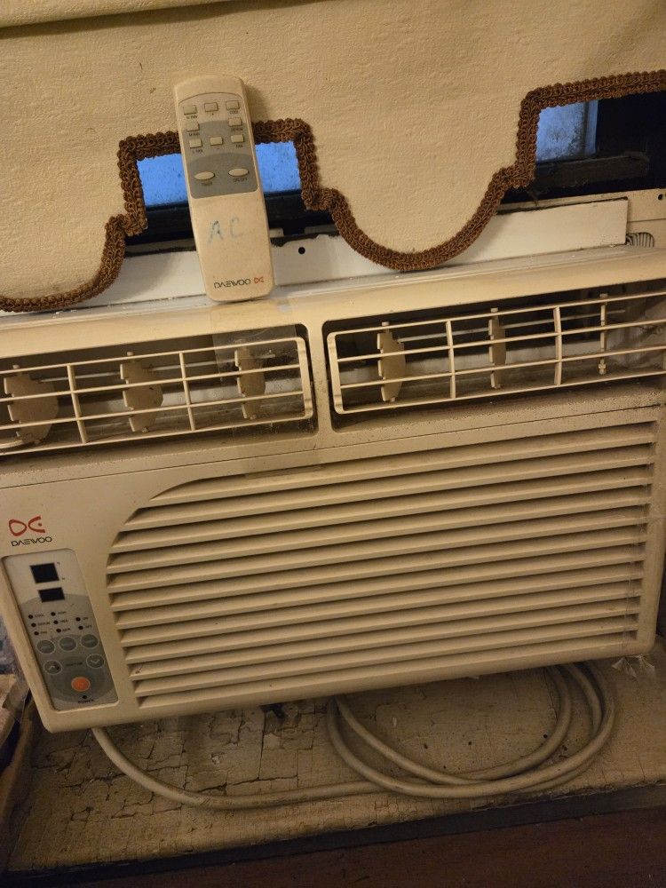 Daewoo Window AC
