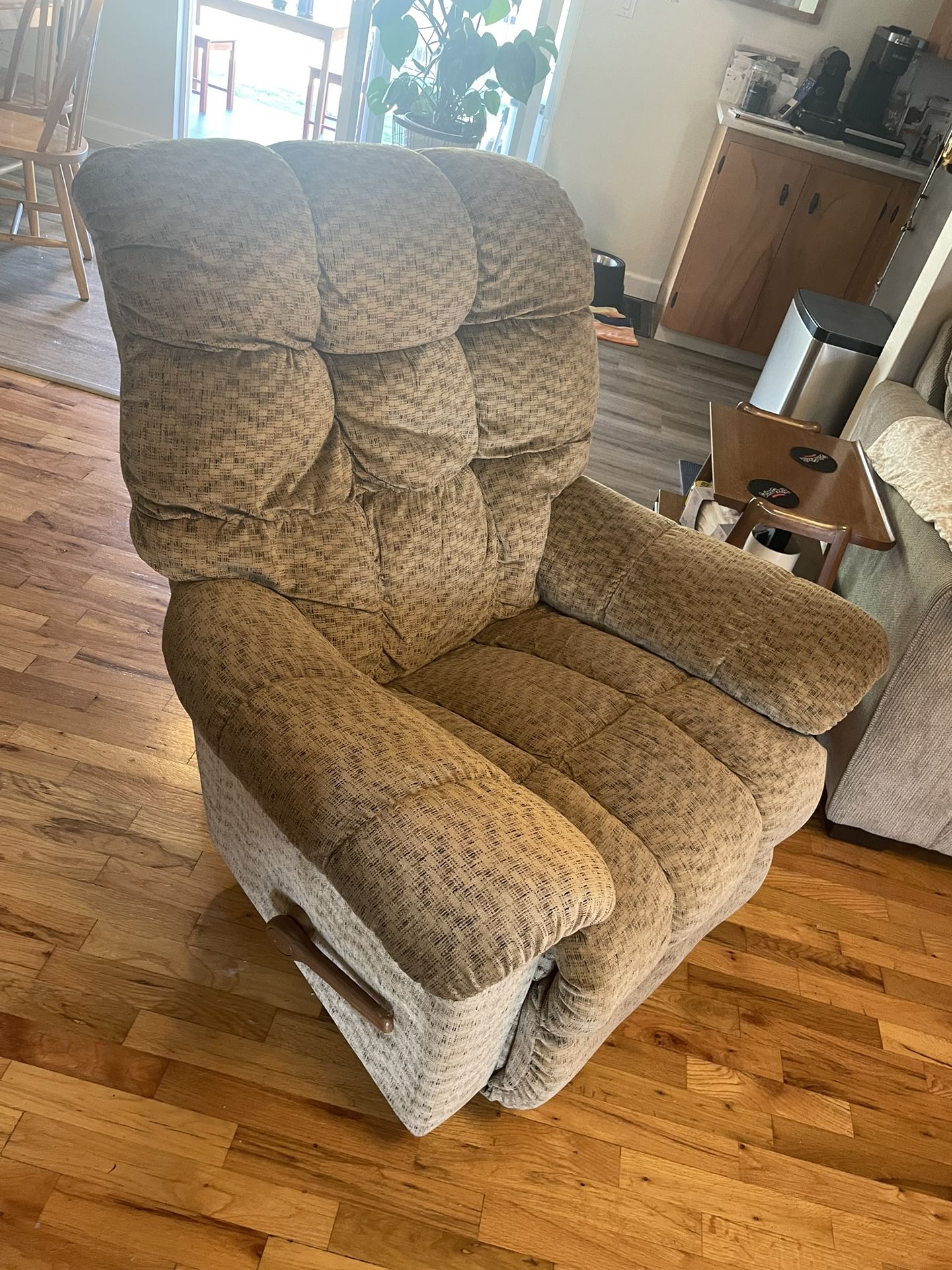 Recliner