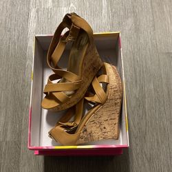 Beige Wedges size 7