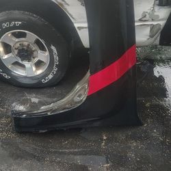 07-13 CHEVY SILVERADO DRIVER SIDE FENDER 