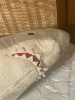 Seaworld Plush Stuffed Great White Shark Animal, 24 inches, Retired