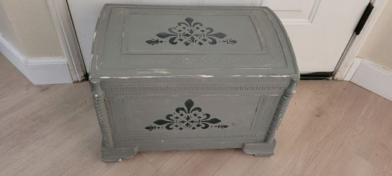 Wood Chest Storage