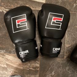 Combat CRNR Proper Thai Boxing Gloves