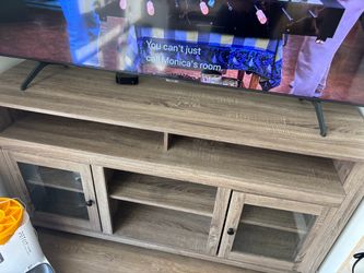 Tv table up to 55” tvs