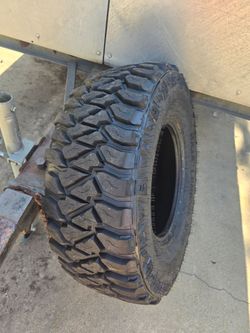 New Mickey Thompson MTZ 315/70/17