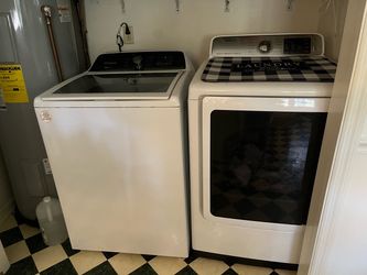 Whirlpool washer and dryer