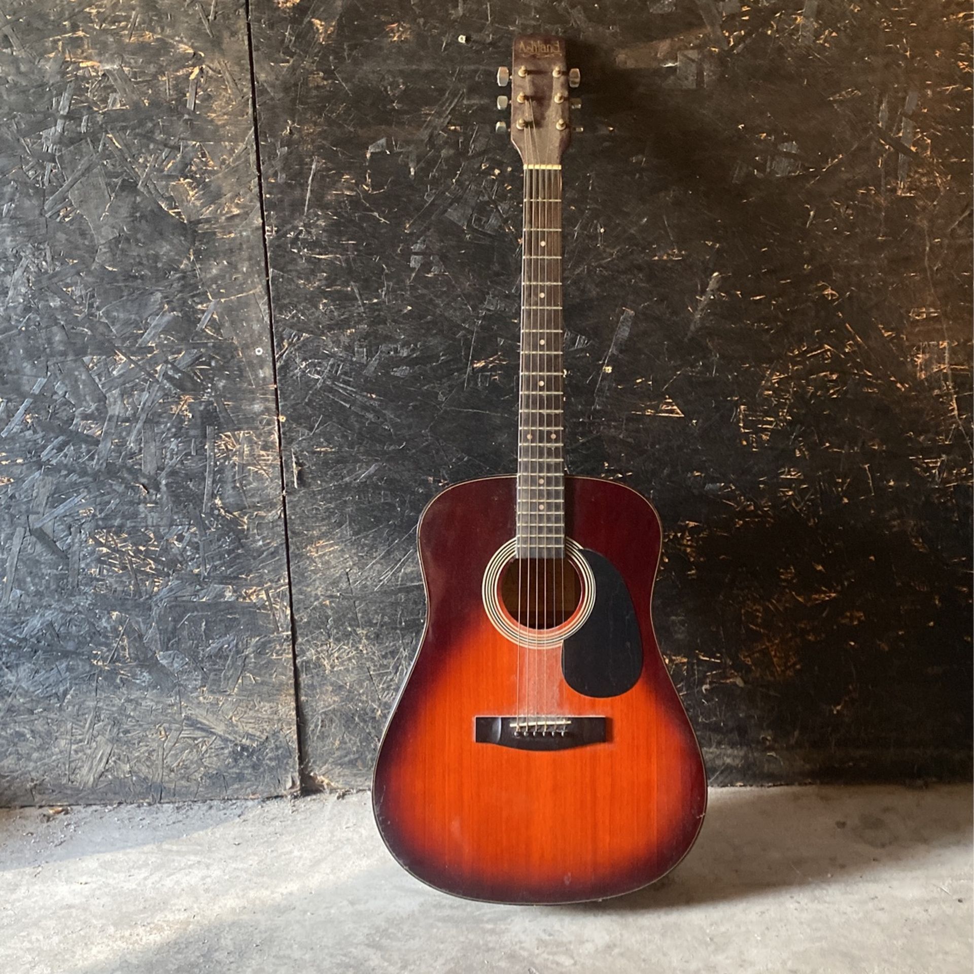 Ashland Guitar