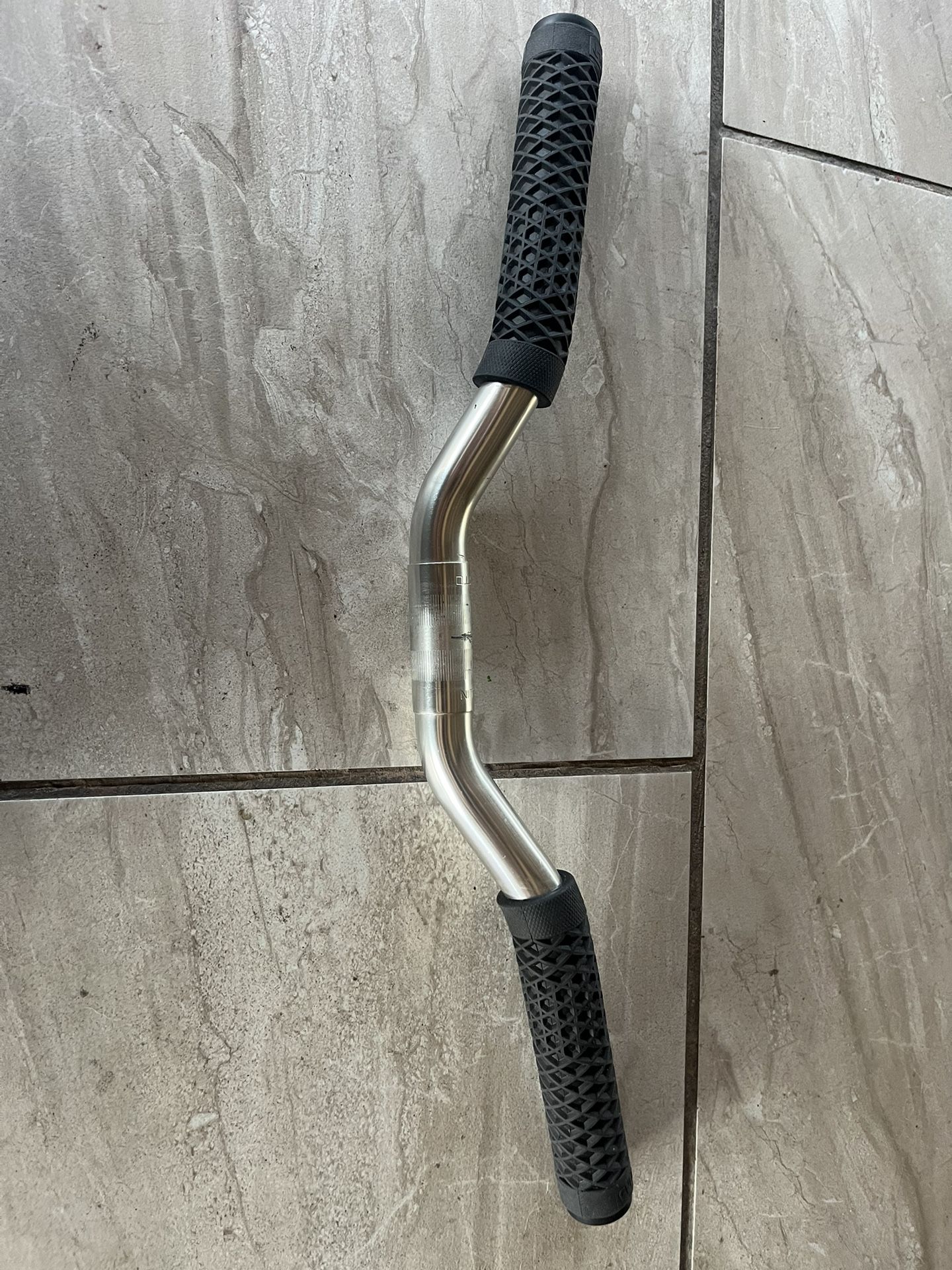 Nitto Riser Handlebar With Grips