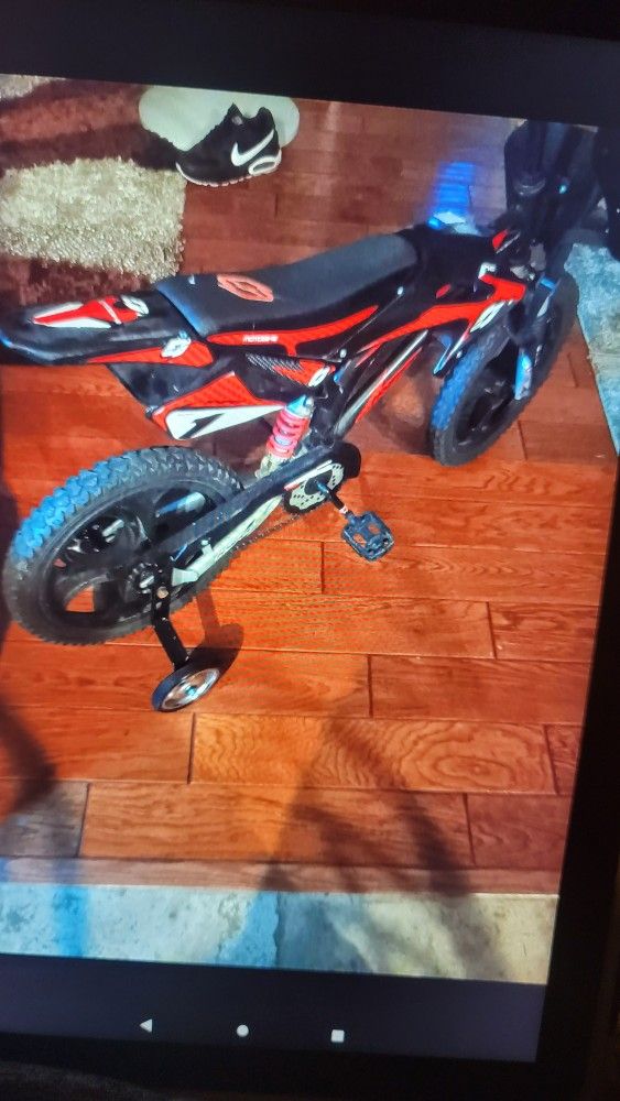 Boys 16" Bicycle With New Training Wheels,  Helmet Included 