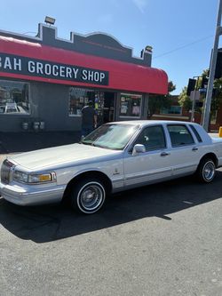 97 towncar