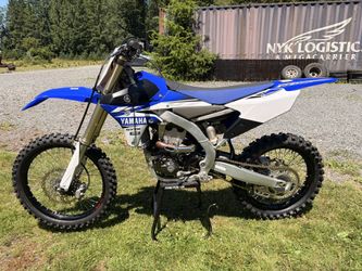 Yamaha YZ450 Dirtbike