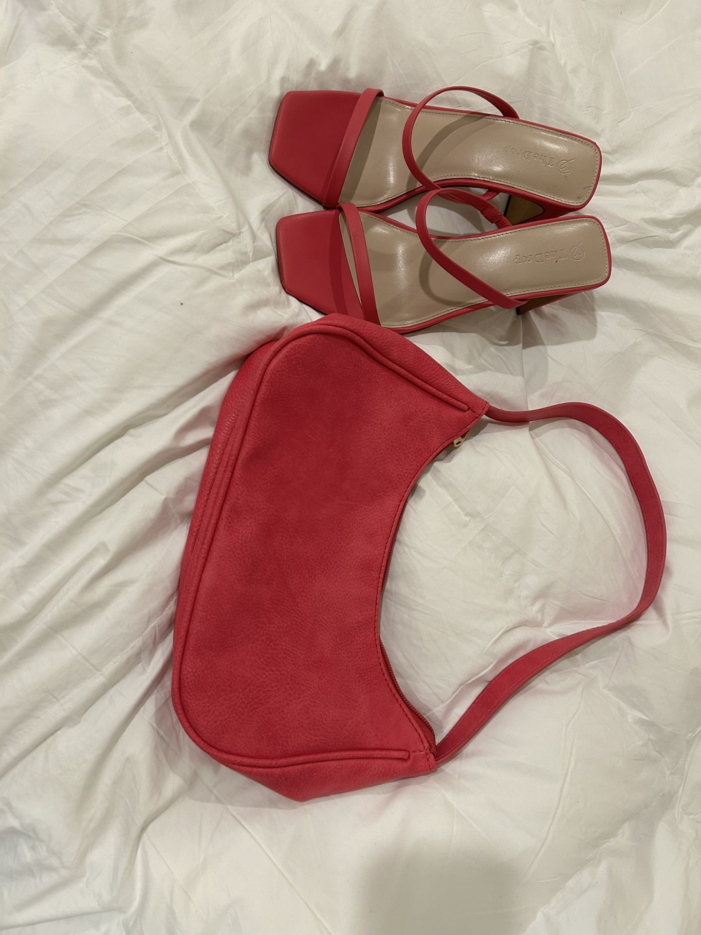 Pink Size 8 Sandals With Matching Purse