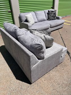 Free Delivery - Light Grey Rooms To Go Couch Set
