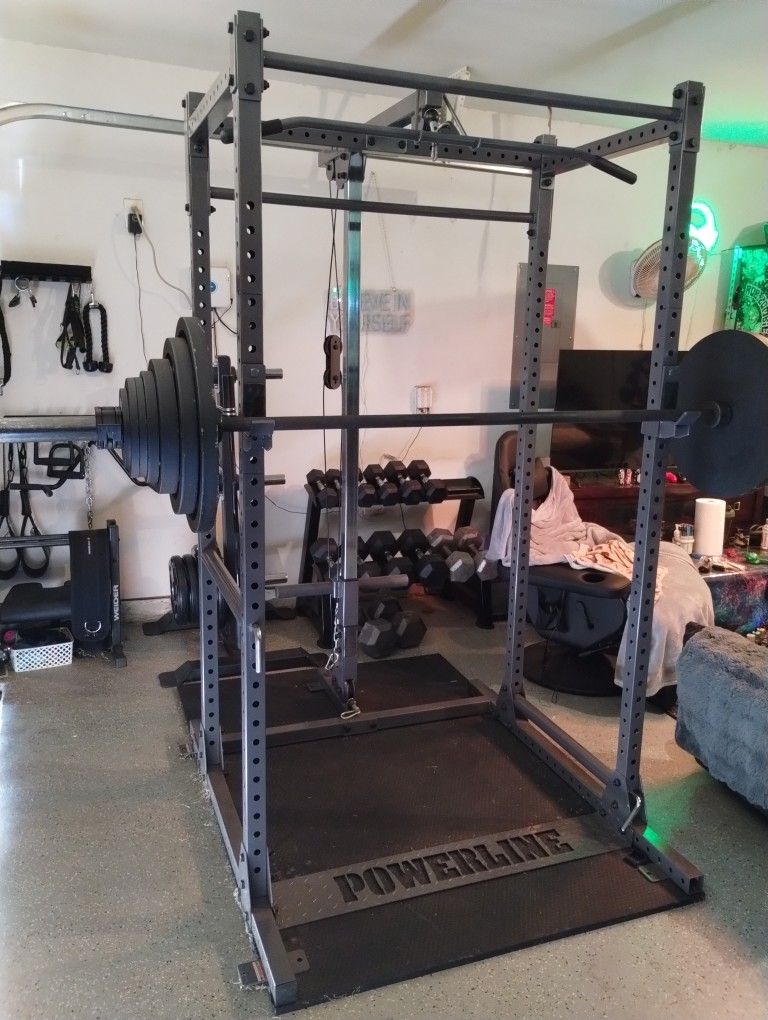 Body Solid Squat Rack/Bench Press For Sale
